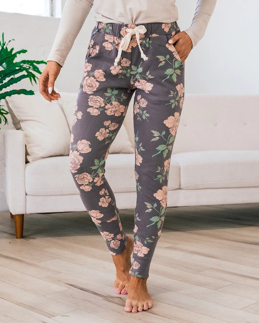 Chic Ampersand Avenue Tickle My Fancy Joggers for Effortless Style and Comfort