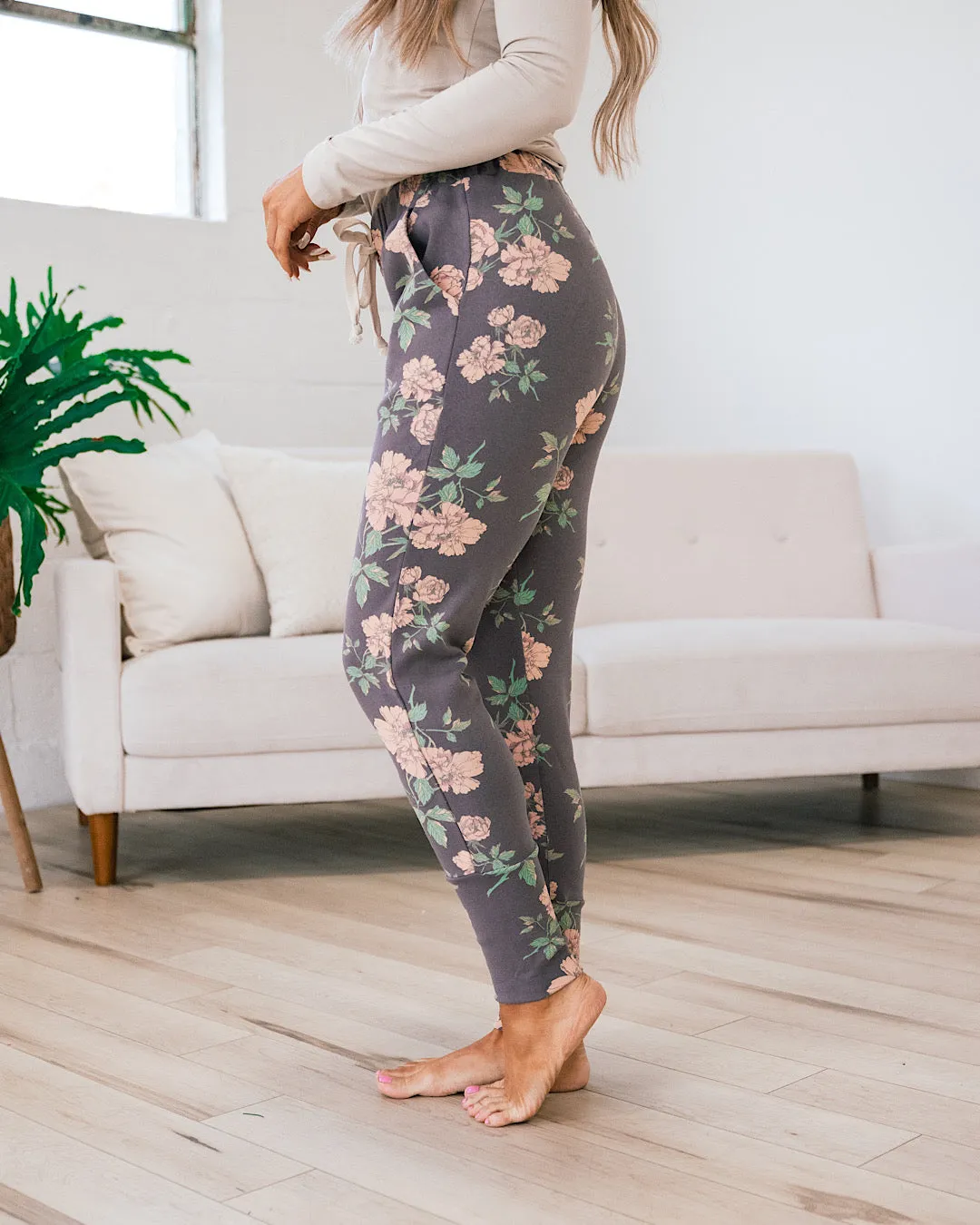 Chic Ampersand Avenue Tickle My Fancy Joggers for Effortless Style and Comfort