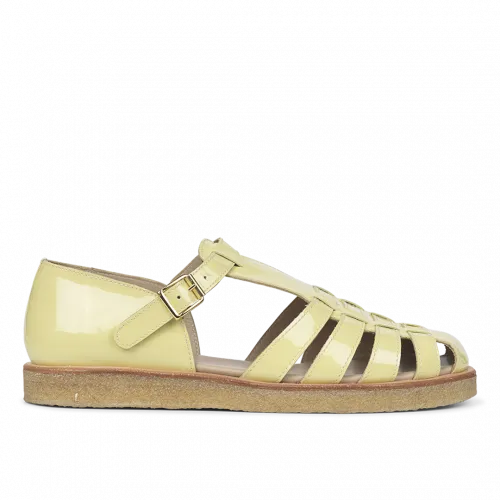 Angulus sandal