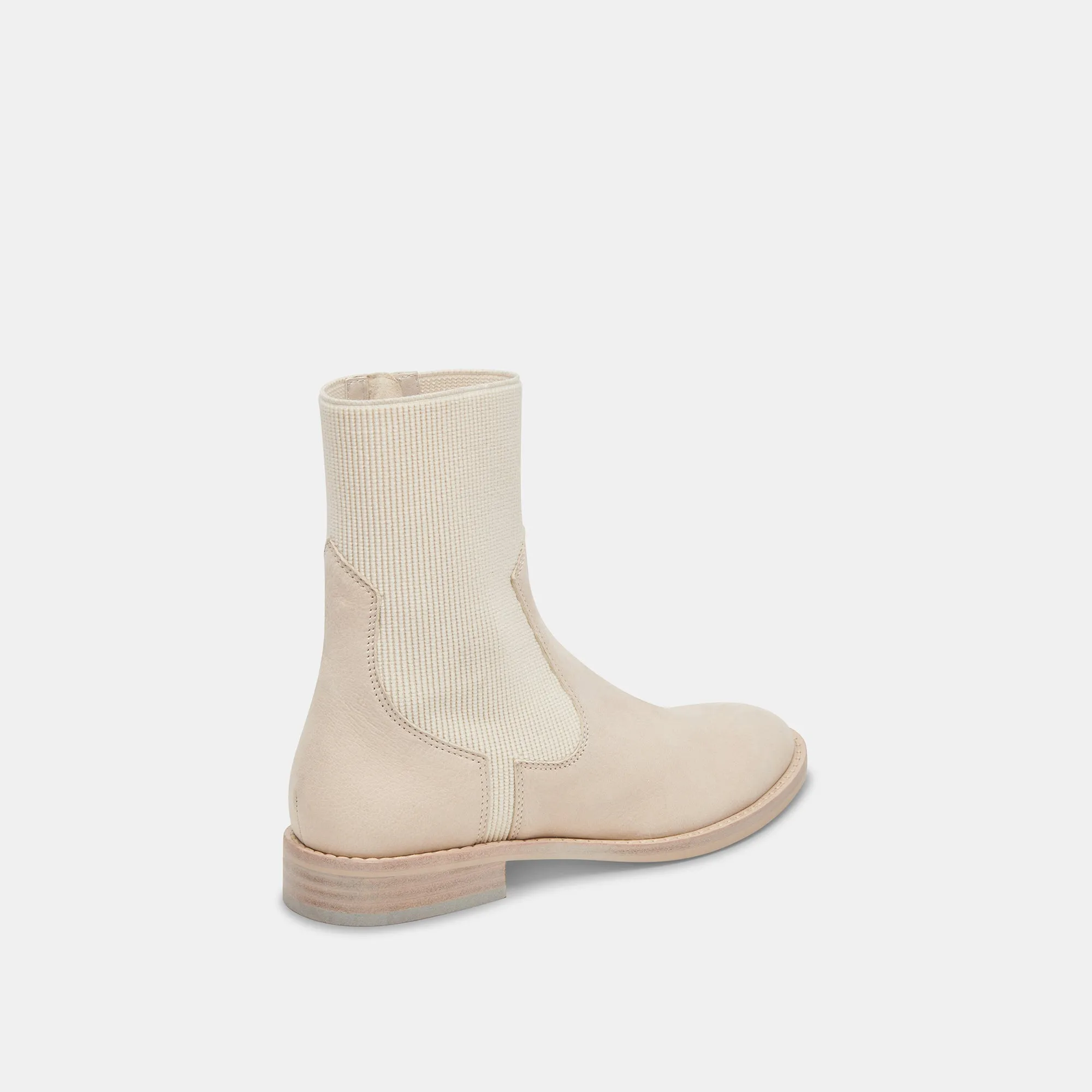 GINEVA BOOTS SAND NUBUCK