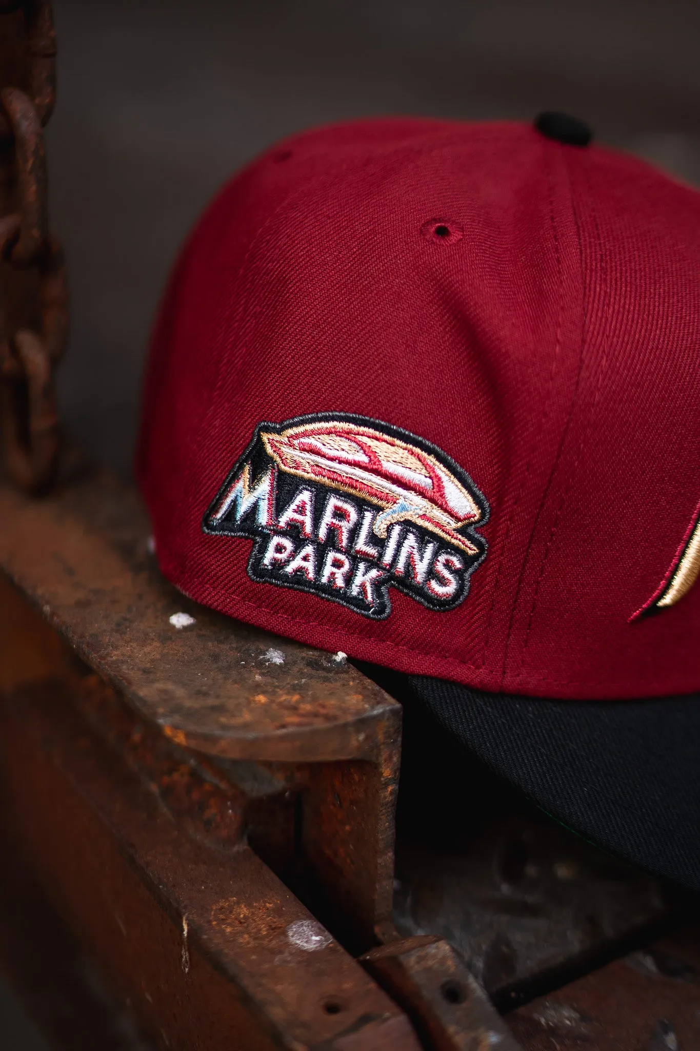 New Era Miami Marlins Marlins Park Green UV (Burgundy/Black)