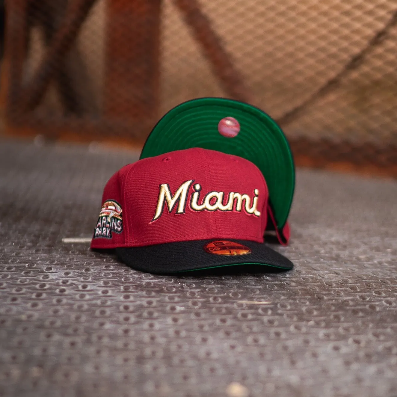 New Era Miami Marlins Marlins Park Green UV (Burgundy/Black)